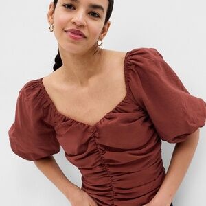 NWT GAP Puff sleeve ruched top in copper beech-brown XXS